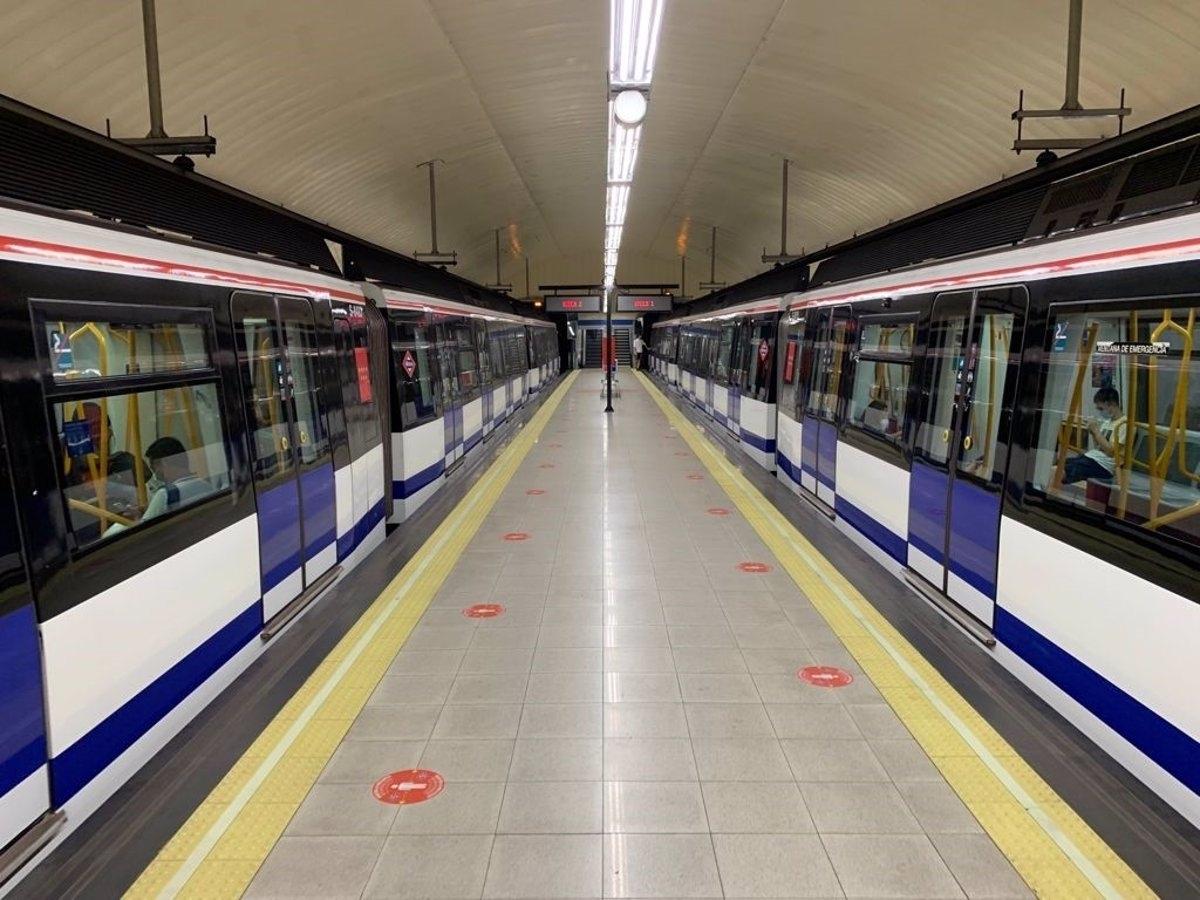 Metros de Madrid, Barcelona, Bilbao y Zaragoza reclaman por carta al Gobierno que les compensen por la subida de la luz