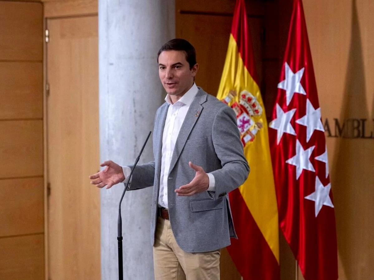 PSOE ve «absurda» la Ley de Autonomía Fiscal de Madrid pero no le parece bien que el independentismo quiera centralizar