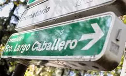 Archivo – Señal de la dirección de la calle Largo Caballero, en Madrid (España). – Eduardo Parra – Europa Press – Archivo