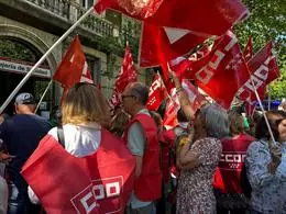 Concentración de trabajadores del Sermas frente a la Dirección de Recursos Humanos del Sermas – CCOO SANIDAD MADRID