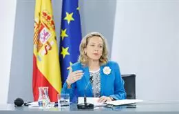 La vicepresidenta primera y ministra de Asuntos Económicos y Transformación Digital, Nadia Calviño, durante una rueda de prensa posterior a la reunión del Consejo de Ministros, en el Palacio de La Moncloa, a 6 de junio de 2023, en Madrid (España). – Eduardo Parra – Europa Press
